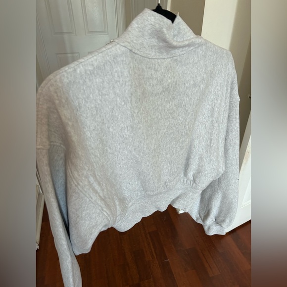 NWT Alexander Wang Cropped Pullover Turtleneck W/ Branded Seam Label, Grey, XS - Picture 7 of 17